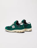 New Balance 2002R