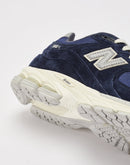 New Balance 2002R