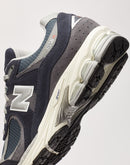 New Balance 2002R