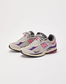 New Balance 2002R