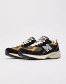 New Balance 990v3