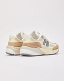 New Balance 990v6