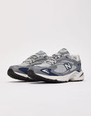 New Balance 725v1