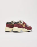 New Balance 580