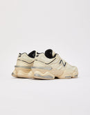 New Balance 9060 Grade-School