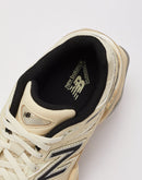 New Balance 9060 Grade-School