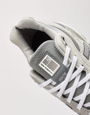 New Balance 990v4