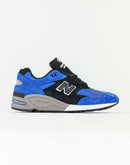 New Balance 990v2