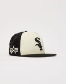 New Era Chicago White Sox Alpha Industries 9Fifty Trucker Hat