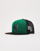 New Era New York Yankees 9Fifty Trucker Hat