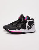 Nike Kyrie Infinity