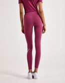 Nike Essential Futura Leggings