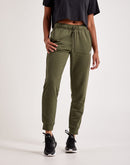 Nike Club Fleece Mid-Rise Pants