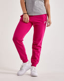 Nike Club Fleece Mid-Rise Pants