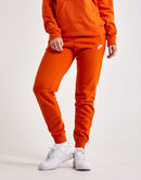 Nike Club Fleece Mid-Rise Pants
