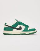 Nike Dunk Low Retro SE