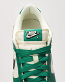 Nike Dunk Low Retro SE