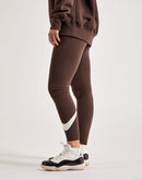 Nike Classics Essential Swoosh Leggings