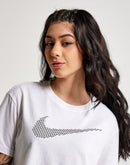 Nike Essential Cropped Swoosh Tee