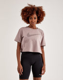 Nike Essential Cropped Swoosh Tee