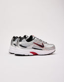 Nike Initiator