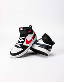 Nike Court Borough Mid Pre-School
