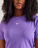 Nike Essential Crop Top