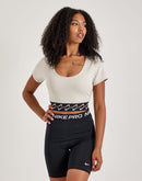 Nike Essential Swoosh Top
