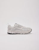 Nike Zoom Vomero 5 Grade-School