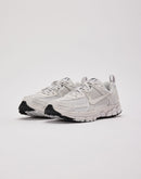 Nike Zoom Vomero 5 Grade-School