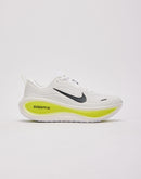 Nike Vomero Plus