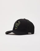 Pro Standard Milwaukee Bucks Trucker Hat