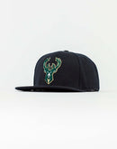 Pro Standard NBA MILWAUKEE BUCKS STACKED LOGO SNAPBACK
