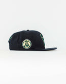 Pro Standard NBA MILWAUKEE BUCKS STACKED LOGO SNAPBACK