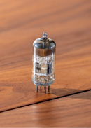 Mullard M8162 (CV4024/ 12AT7WA) Vacuum Tube