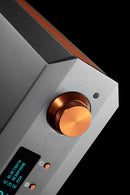 Burson CONDUCTOR VOYAGER 10W XLR Class-A Head Amp / Pre Amp / DAC