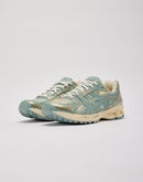 Asics Kayano 14