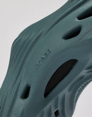 Crocs Echo Wave Grade-School