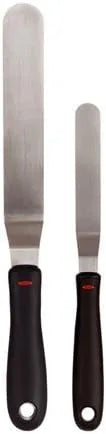 OXO 2pc Icing Knife Set: Stainless Steel Offset & Frosting Spatulas, Ergonomic Non-Slip Handles, Dishwasher-Safe