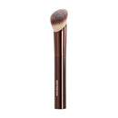 Ambient Soft Glow Foundation Brush