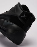Jordan Max Aura 7 Grade-School