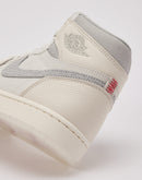 Jordan Air Jordan 1 Retro High OG 'Sail and University Red'