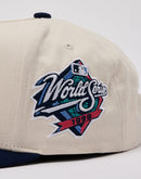 Mitchell & Ness MLB New York Yankees Flower Pro Pinch Snapback Hat