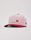 New Era MLB New York Yankees Heart 9Fifty A-Frame Snapback Hat