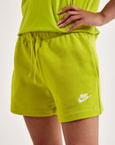 Nike Club Fleece Mid-Rise Shorts