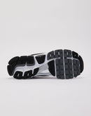 Nike Zoom Vomero 5 SE