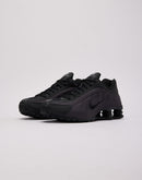 Nike Shox R4