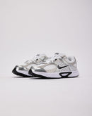 Nike V5 RNR Grade-School