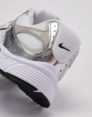 Nike V5 RNR Grade-School