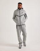 Nike Tech Fleece Open-Hem Pants